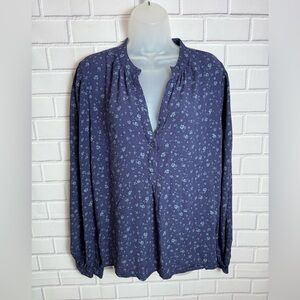 TREASURE & BOND Chic Blue Floral Button-Up Blouse/size L